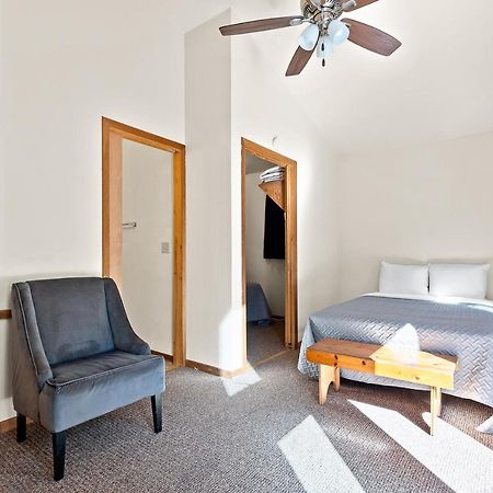 Harney Camp Cabins Хил Сити Екстериор снимка
