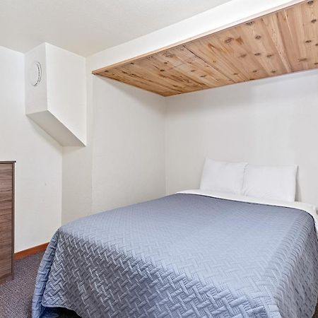 Harney Camp Cabins Хил Сити Екстериор снимка
