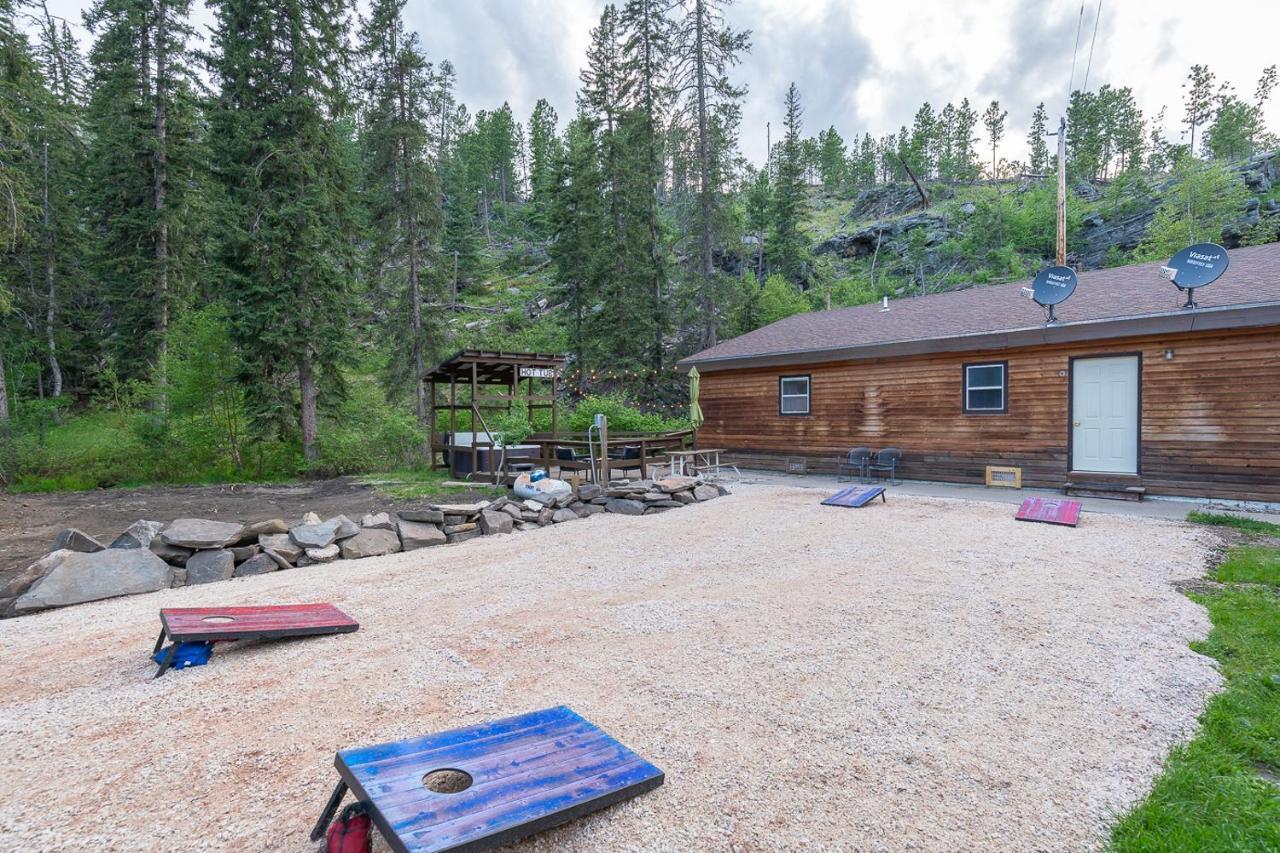 Harney Camp Cabins Хил Сити Екстериор снимка